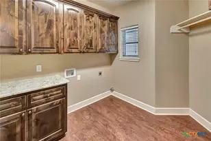 249 Post Oak Bend, Inez, TX 77968 - Photo 11