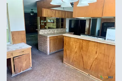 2202 E Loma Vista Avenue, Victoria, TX 77901 - Photo 21