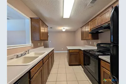 1644 W County Line Road, New Braunfels, TX 78130 - Photo 15