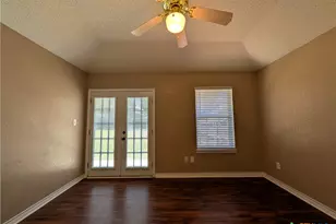 1644 W County Line Rd, New Braunfels, TX 78130 - Photo 21