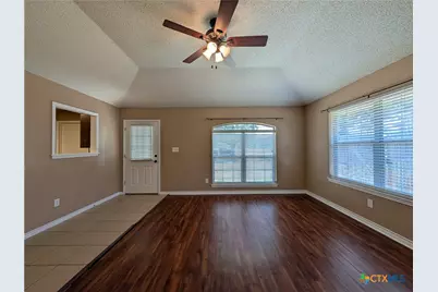 1644 W County Line Road, New Braunfels, TX 78130 - Photo 7
