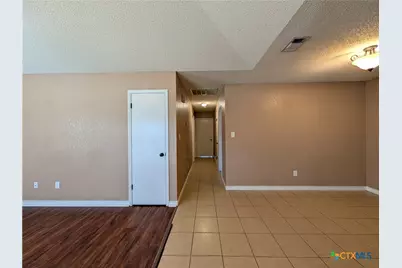 1644 W County Line Road, New Braunfels, TX 78130 - Photo 19