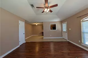 1644 W County Line Rd, New Braunfels, TX 78130 - Photo 5