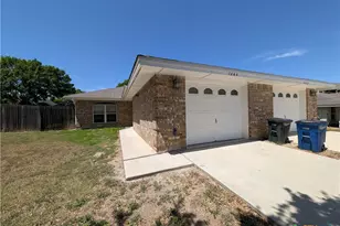 1644 W County Line Rd, New Braunfels, TX 78130 - Photo 1