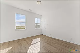 1130 Twin Deer Ln, Canyon Lake, TX 78133 - Photo 19