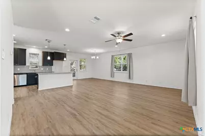 1130 Twin Deer Lane, Canyon Lake, TX 78133 - Photo 5