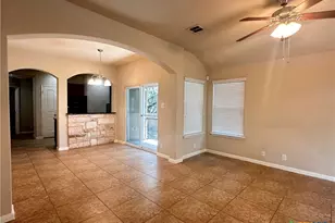 2020 Meadow View Dr, San Marcos, TX 78666 - Photo 3