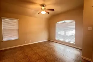 2020 Meadow View Dr, San Marcos, TX 78666 - Photo 5