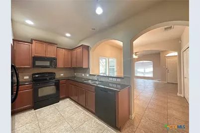 2020 Meadow View Drive, San Marcos, TX 78666 - Photo 11