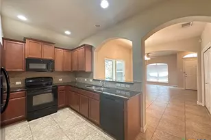 2020 Meadow View Dr, San Marcos, TX 78666 - Photo 11