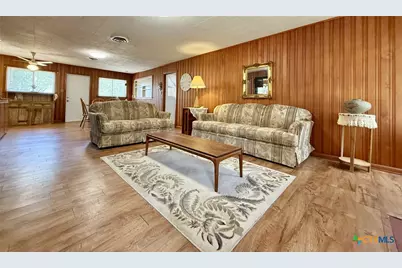 308 Louise Street, Edna, TX 77957 - Photo 9