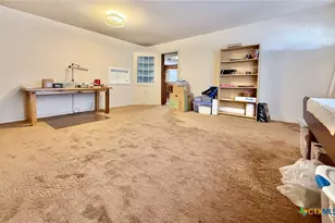 308 Louise St, Edna, TX 77957 - Photo 19