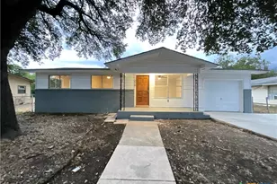 2018 Sherman St, Seguin, TX 78155 - Photo 1