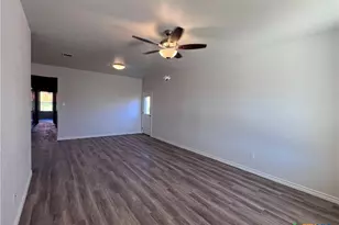111 Levi Ct, Copperas Cove, TX 76522 - Photo 3