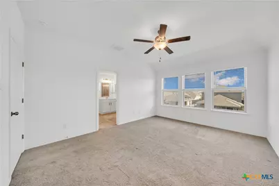 2050 Egret Avenue, New Braunfels, TX 78132 - Photo 9
