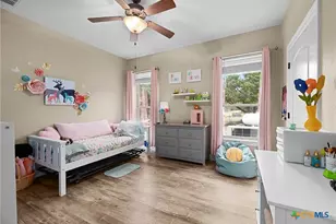 824 Shelly Dr, Canyon Lake, TX 78133 - Photo 5