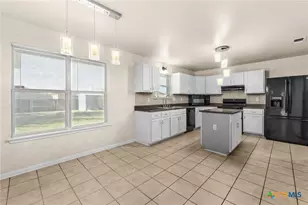 211 Sims Ridge Dr, Nolanville, TX 76559 - Photo 5