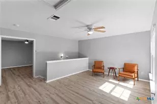 551 Thicket Ln, Kyle, TX 78640 - Photo 11