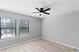 551 Thicket Ln, Kyle, TX 78640 - Photo 39