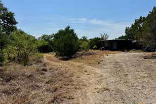 745 S Rocky Trail, Lampasas, TX 76550 - Photo 35