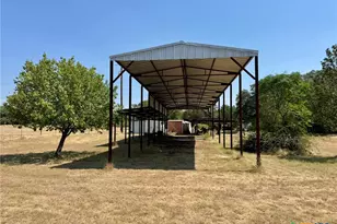 745 S Rocky Trail, Lampasas, TX 76550 - Photo 23