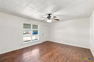 1319 S 37th St, Temple, TX 76504 - Photo 5