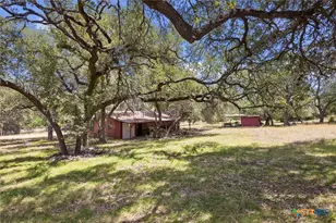 1920 The Low Rd, San Marcos, TX 78666 - Photo 9
