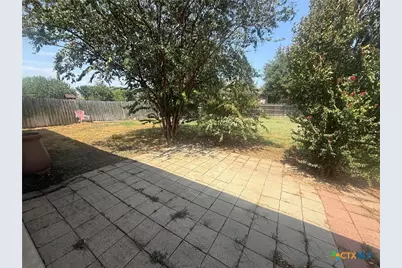 811 Shadow Creek Boulevard, Buda, TX 78610 - Photo 19