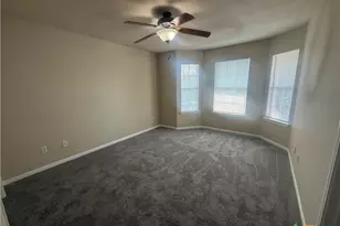 811 Shadow Creek Blvd, Buda, TX 78610 - Photo 25