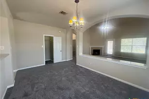 811 Shadow Creek Blvd, Buda, TX 78610 - Photo 7