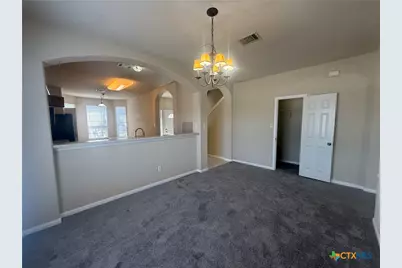 811 Shadow Creek Boulevard, Buda, TX 78610 - Photo 7