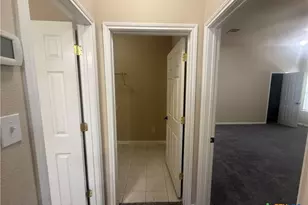 811 Shadow Creek Blvd, Buda, TX 78610 - Photo 11