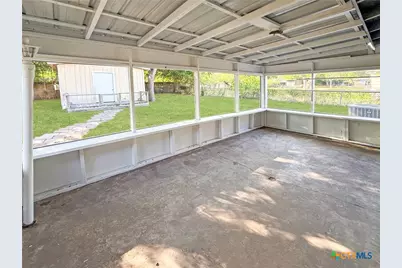 214 Crockett Street, Port Lavaca, TX 77979 - Photo 15
