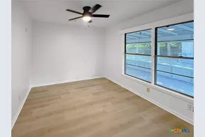 214 Crockett Street, Port Lavaca, TX 77979 - Photo 7