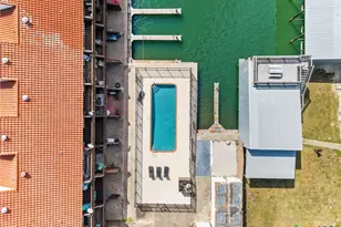 456 S 15th St, Port O'Connor, TX 77982 - Photo 3