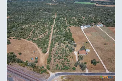 10 Gander Sloough, Kingsbury, TX 78638 - Photo 7