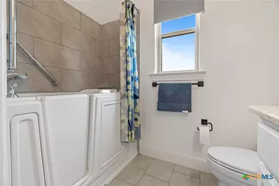 610 Battistrada, New Braunfels, TX 78132 - Photo 17