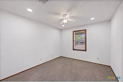 710 Courtney Street, Edna, TX 77957 - Photo 11