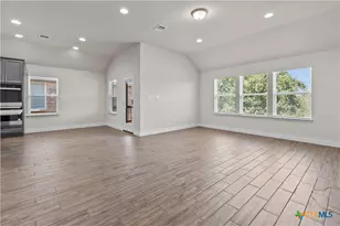 2250 Steerhead Trl, New Braunfels, TX 78132 - Photo 17