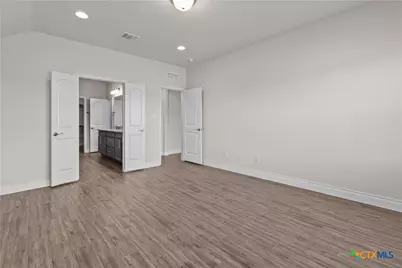 2250 Steerhead Trail, New Braunfels, TX 78132 - Photo 19