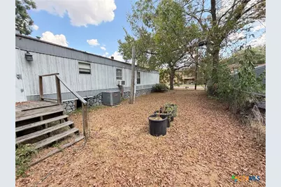 802 N Glass Street, Franklin, TX 77856 - Photo 31
