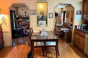 802 N Glass St, Franklin, TX 77856 - Photo 21