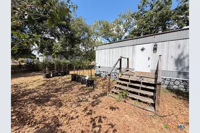 802 N Glass Street, Franklin, TX 77856 - Photo 33