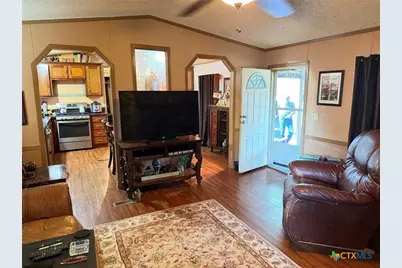 802 N Glass Street, Franklin, TX 77856 - Photo 15
