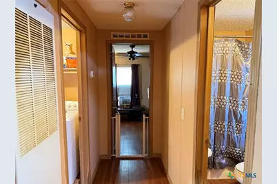 802 N Glass Street, Franklin, TX 77856 - Photo 21