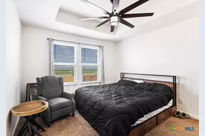 11221 Hollinger Circle, Converse, TX 78109 - Photo 13