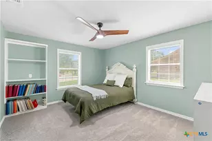 126 Lakeview Dr, Victoria, TX 77905 - Photo 17