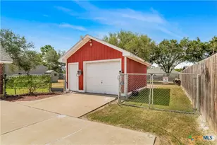 126 Lakeview Dr, Victoria, TX 77905 - Photo 27