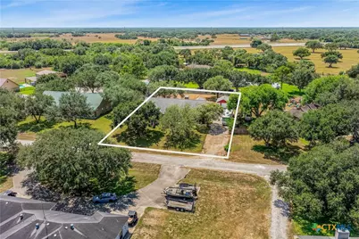 126 Lakeview Drive, Victoria, TX 77905 - Photo 29