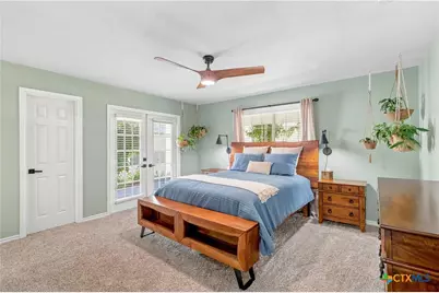 126 Lakeview Drive, Victoria, TX 77905 - Photo 13